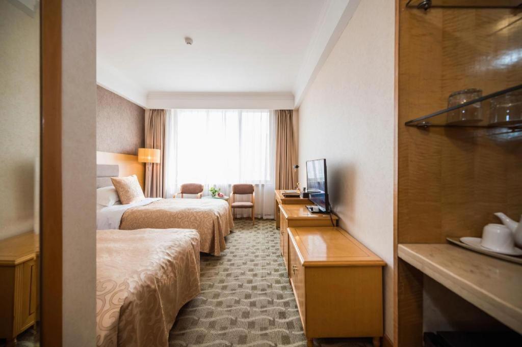 Qingdao Royal Garden Hotel Exteriör bild