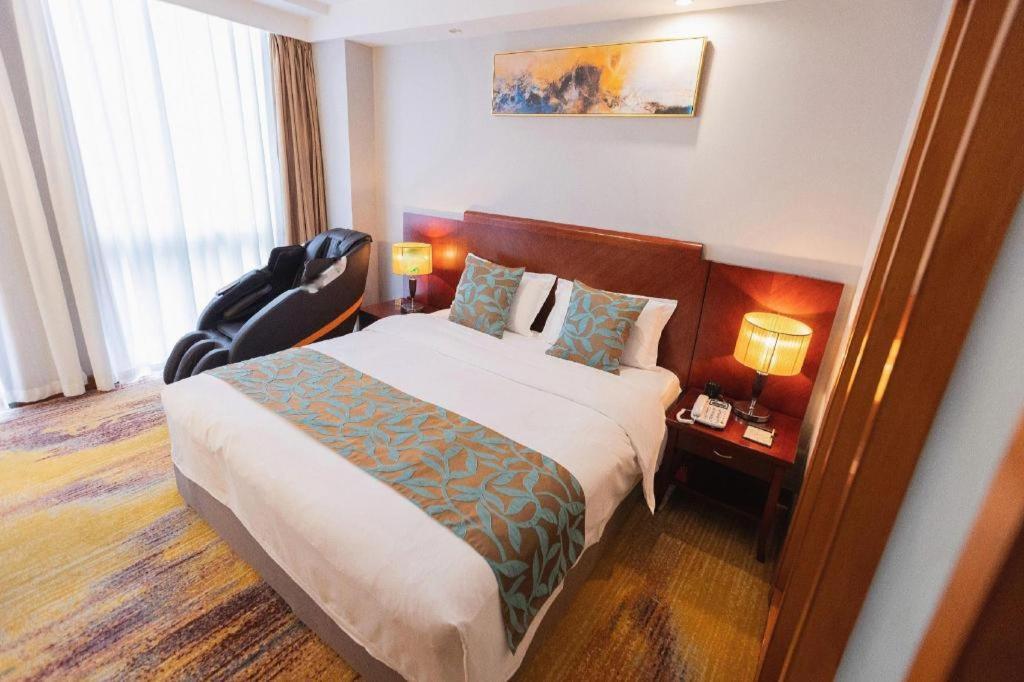 Qingdao Royal Garden Hotel Exteriör bild