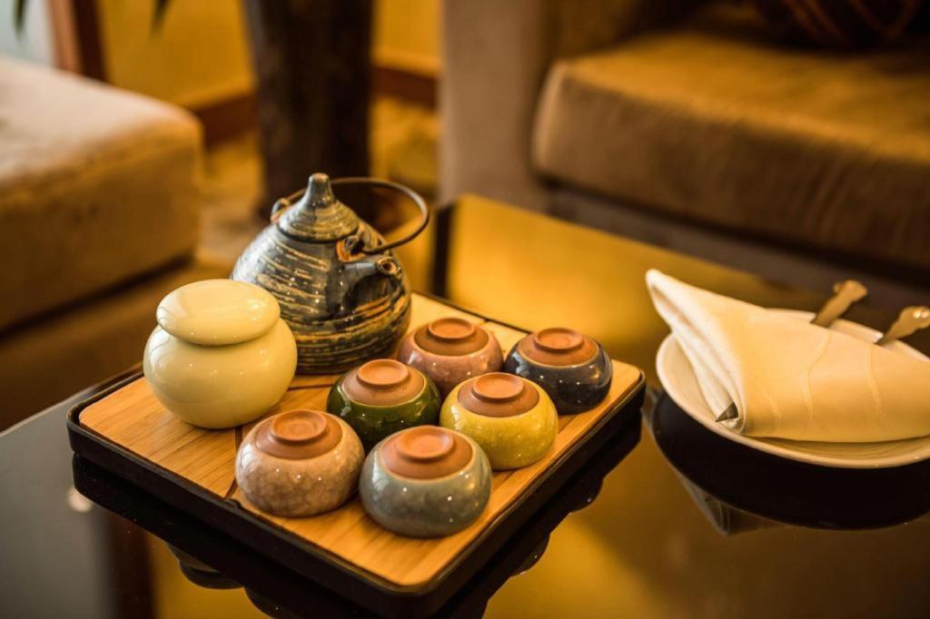 Qingdao Royal Garden Hotel Exteriör bild